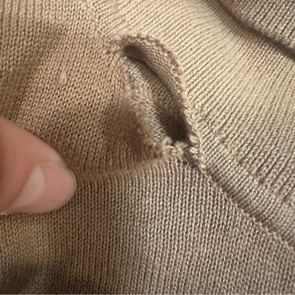 Tommy Hilfiger
Women's Crest Stella Turtleneck Sweater - Picture 4 of 4